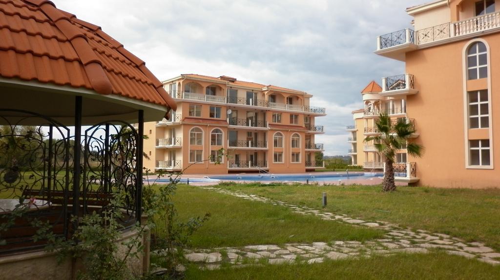 סוזופול Anvers Apartments מראה חיצוני תמונה